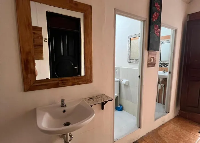 Oda Guest House Ubud ゲストハウス *